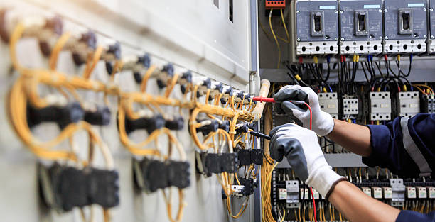 Professional Electrician technician working in Medford Lakes, NJ
